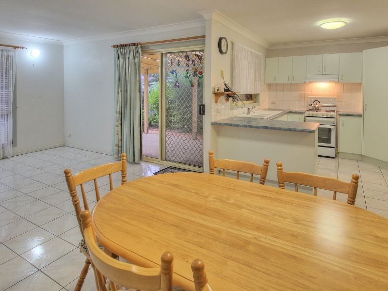 86 Banksia Circuit, Forest Lake QLD 4078