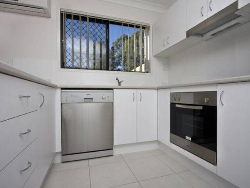 32/7 Roxwell Street, Forest Lake QLD 4078