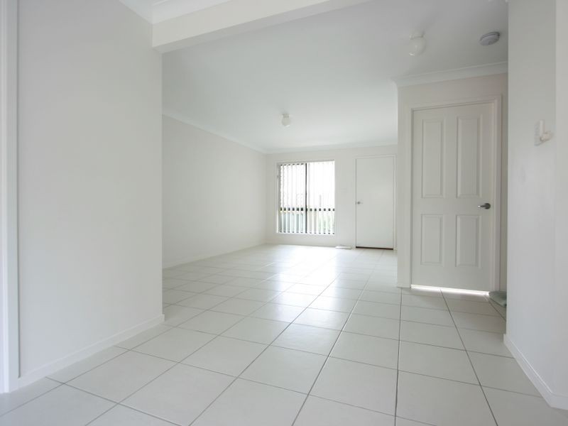 32/7 Roxwell Street, Forest Lake QLD 4078