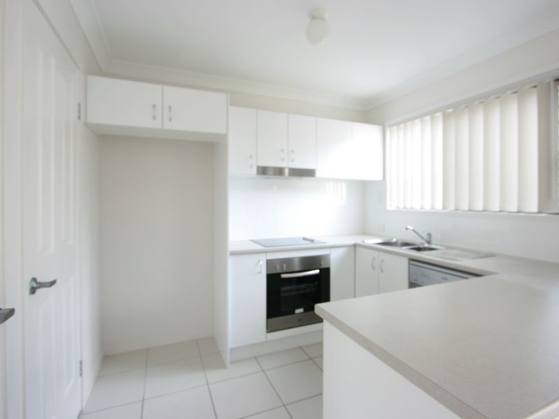 32/7 Roxwell Street, Forest Lake QLD 4078