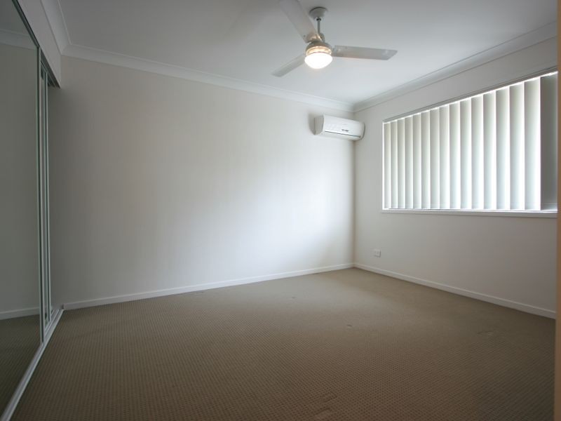 32/7 Roxwell Street, Forest Lake QLD 4078
