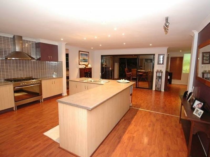 9 Ashton Way, Forest Lake QLD 4078