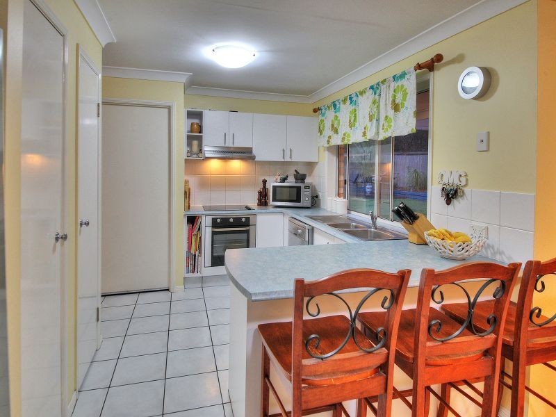 21 Goldeneye Place, Forest Lake QLD 4078