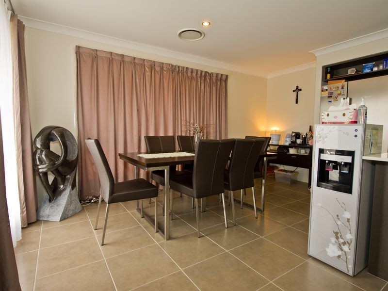 35 Casuarina Circuit, Heathwood QLD 4110