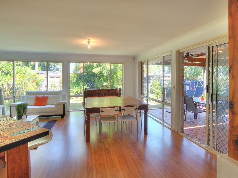 20 Tamborine Place, Forest Lake QLD 4078