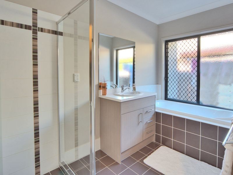 Forest Lake QLD 4078