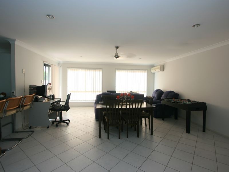 167 Jubilee Avenue, Forest Lake QLD 4078