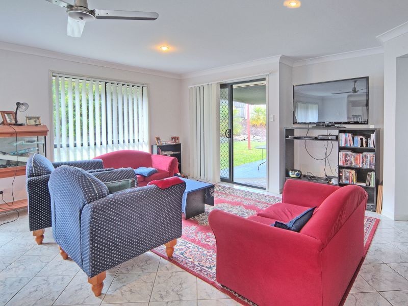 9 Greta Court, Camira QLD 4300