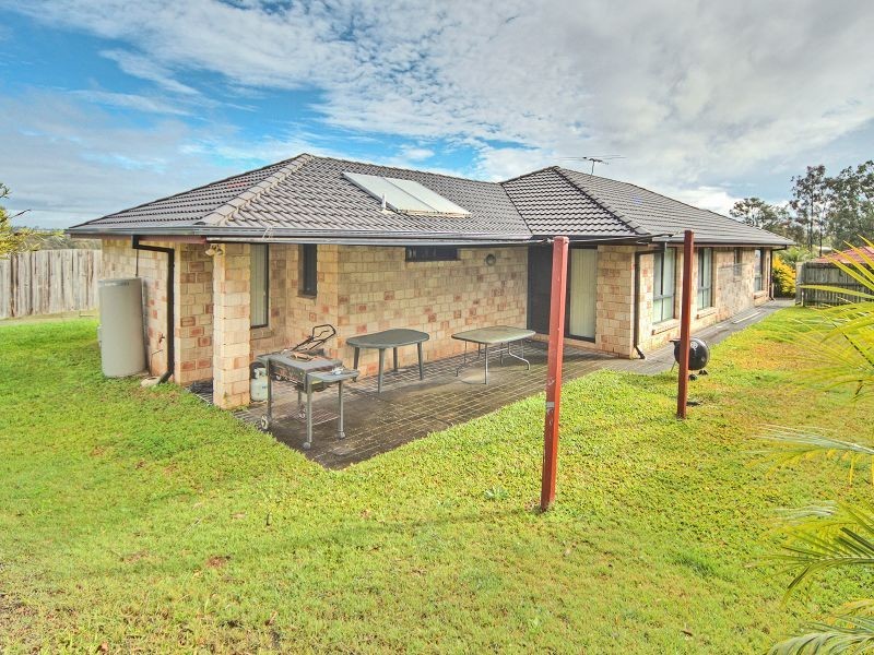 9 Greta Court, Camira QLD 4300