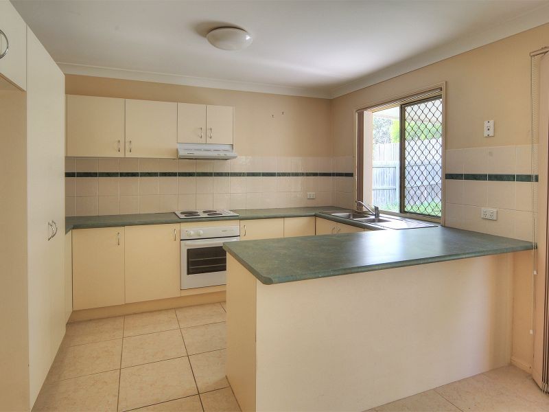 36 Columbus Place, Forest Lake QLD 4078