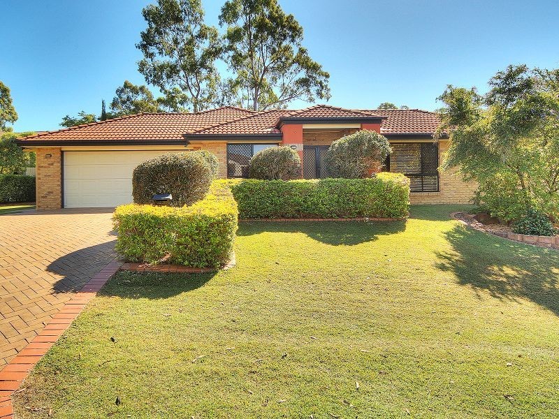 13 Camberwell Place, Forest Lake QLD 4078