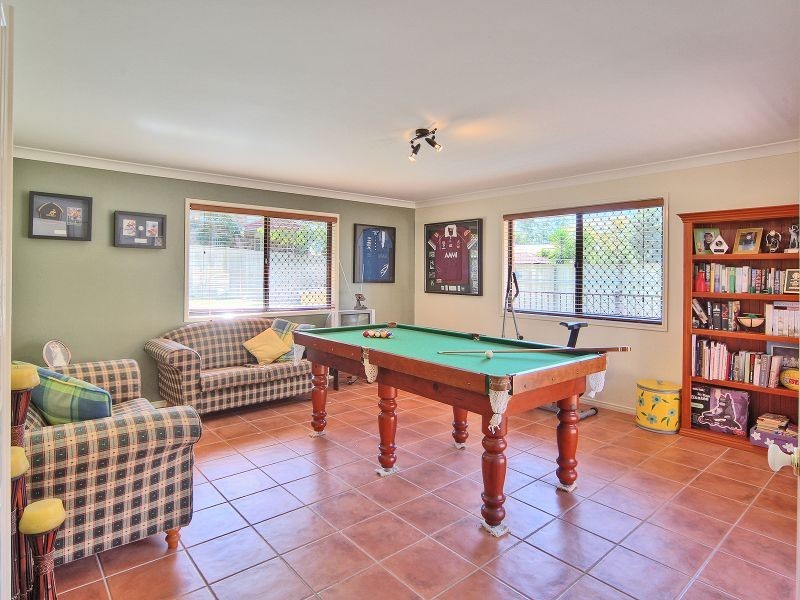 13 Camberwell Place, Forest Lake QLD 4078