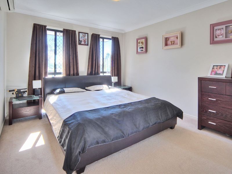 4 Lloyd Bird Crescent, Springfield Lakes QLD 4300