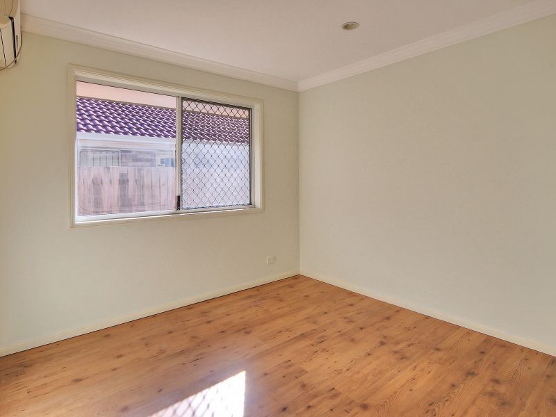 6 Selwyn Close, Forest Lake QLD 4078