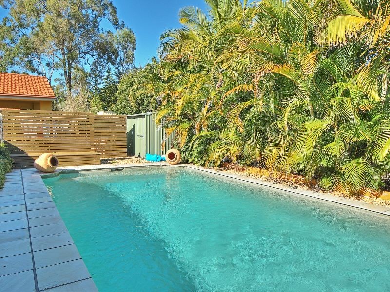 12 Paton Crescent, Forest Lake QLD 4078