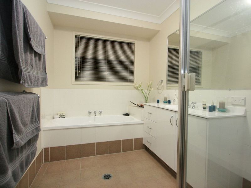 Forest Lake QLD 4078