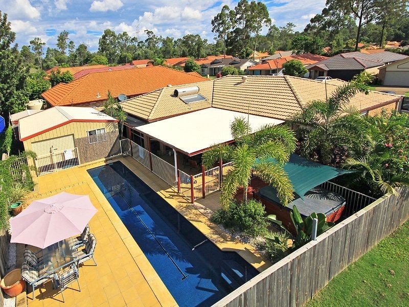 2 Blenheim Close, Forest Lake QLD 4078