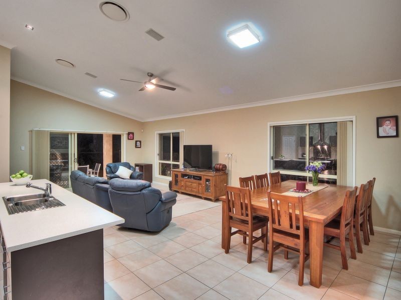 55 Sanctuary Drive, Forest Lake QLD 4078