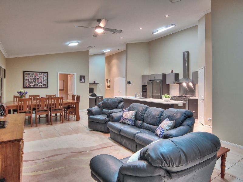 55 Sanctuary Drive, Forest Lake QLD 4078