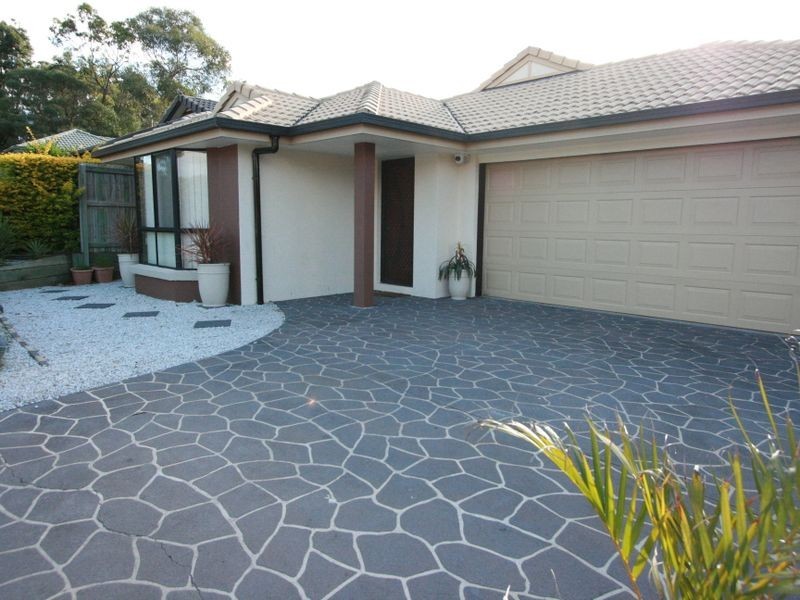 23 Hannam Crescent, Forest Lake QLD 4078