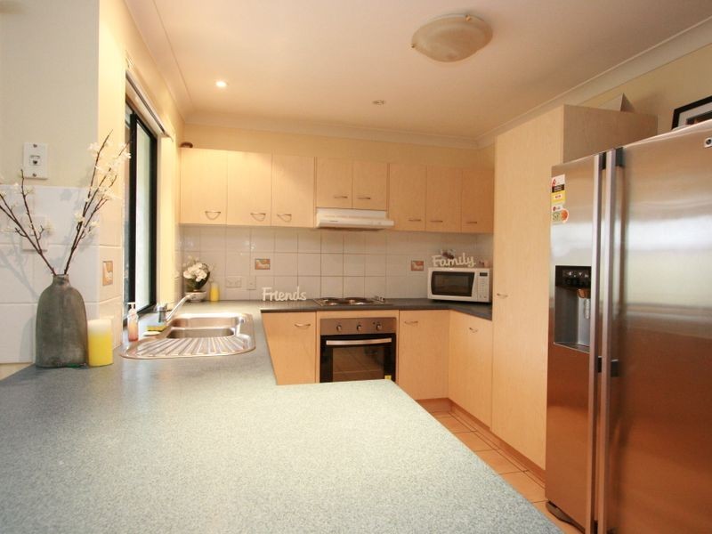 23 Hannam Crescent, Forest Lake QLD 4078