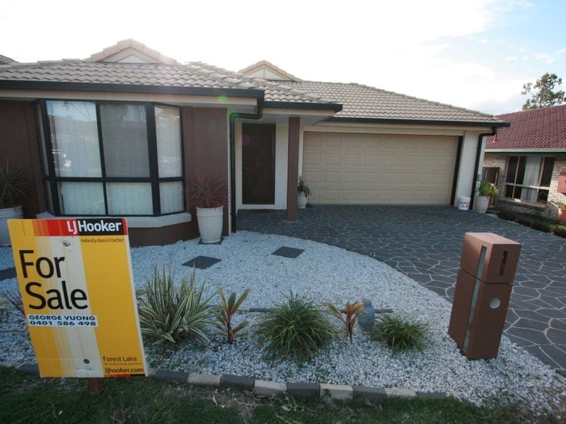 23 Hannam Crescent, Forest Lake QLD 4078