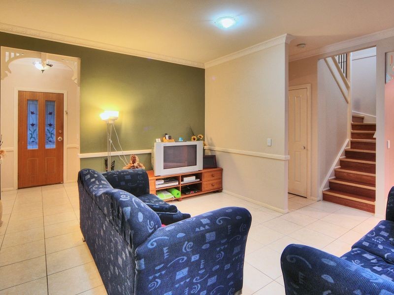 25 Toomba Place, Forest Lake QLD 4078