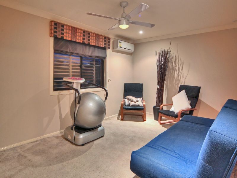 25 Toomba Place, Forest Lake QLD 4078