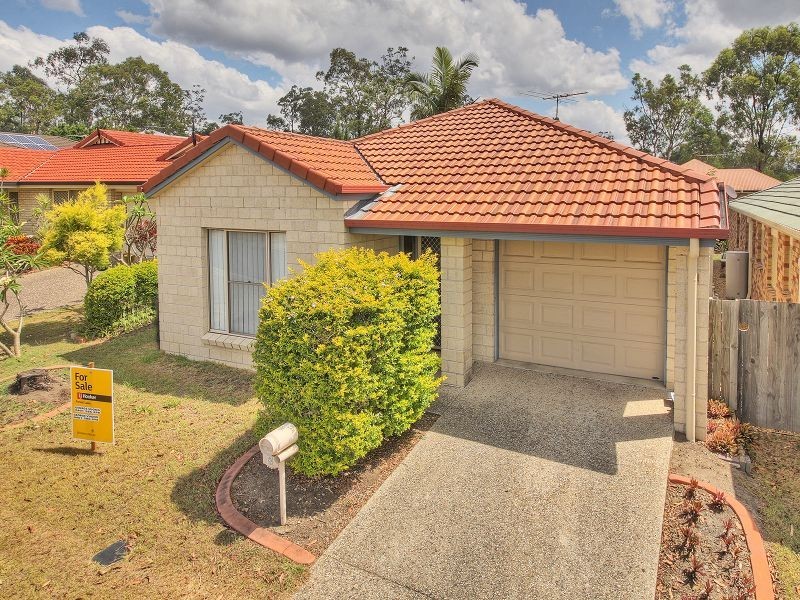 8 Robson Street, Forest Lake QLD 4078