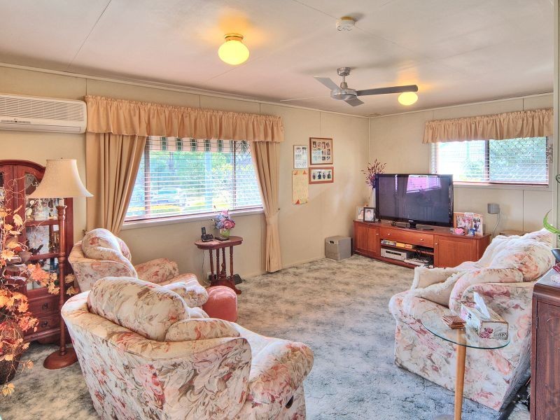 8 Yarraga Avenue, Carole Park QLD 4300