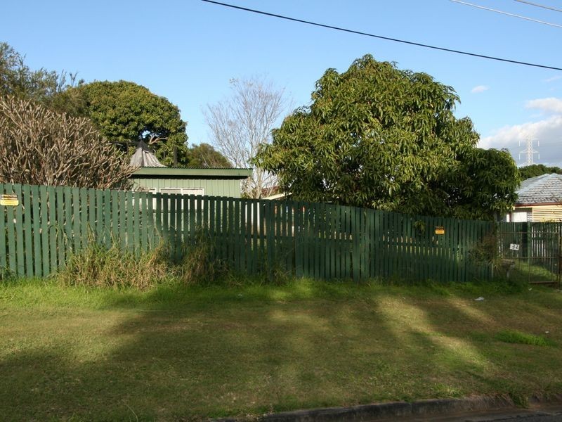 32 Arkins Crescent, Goodna QLD 4300