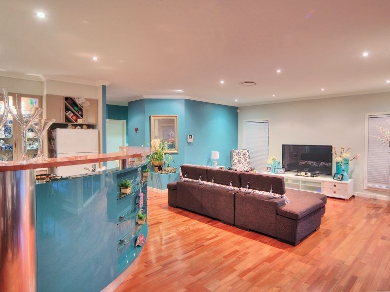 4 Cayman Place, Forest Lake QLD 4078