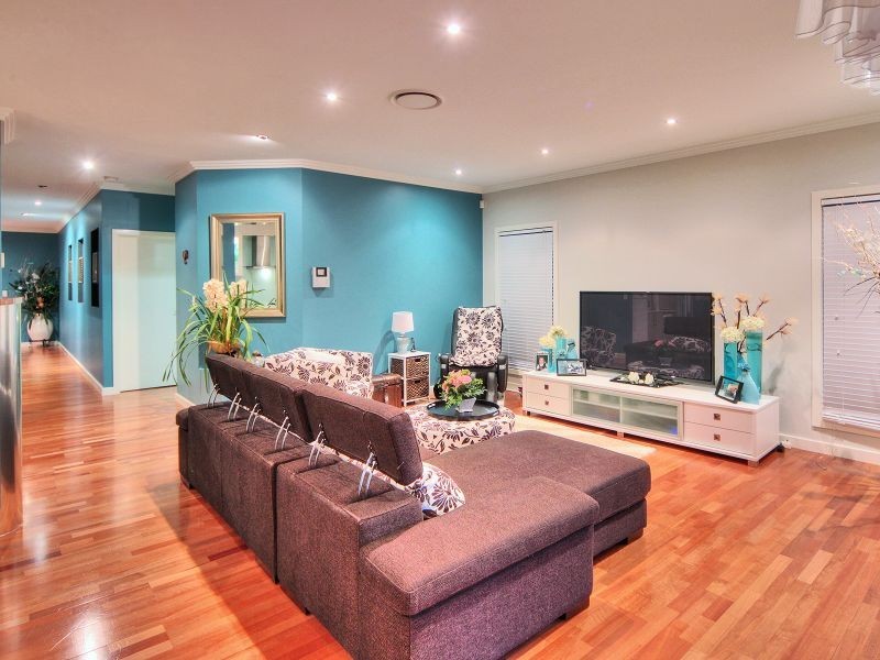 4 Cayman Place, Forest Lake QLD 4078