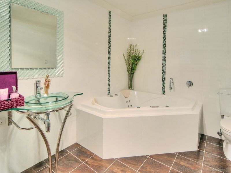 4 Cayman Place, Forest Lake QLD 4078