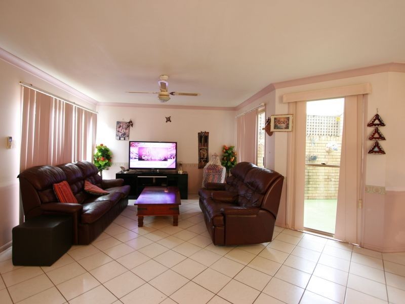 48 Acorn Circuit, Forest Lake QLD 4078