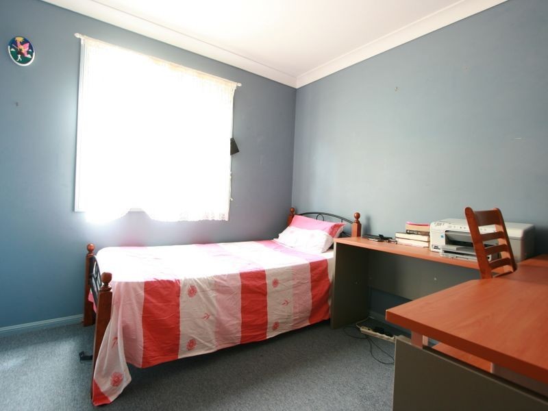 48 Acorn Circuit, Forest Lake QLD 4078