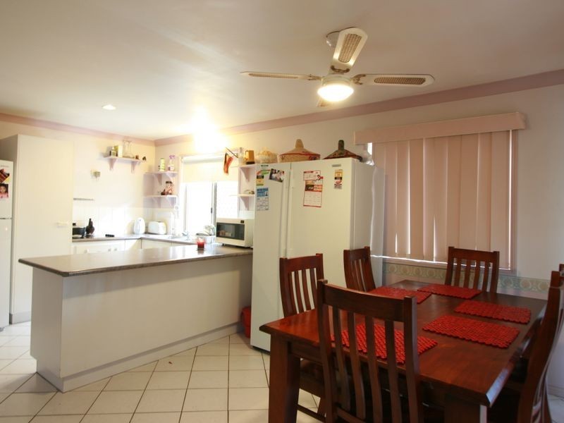 48 Acorn Circuit, Forest Lake QLD 4078