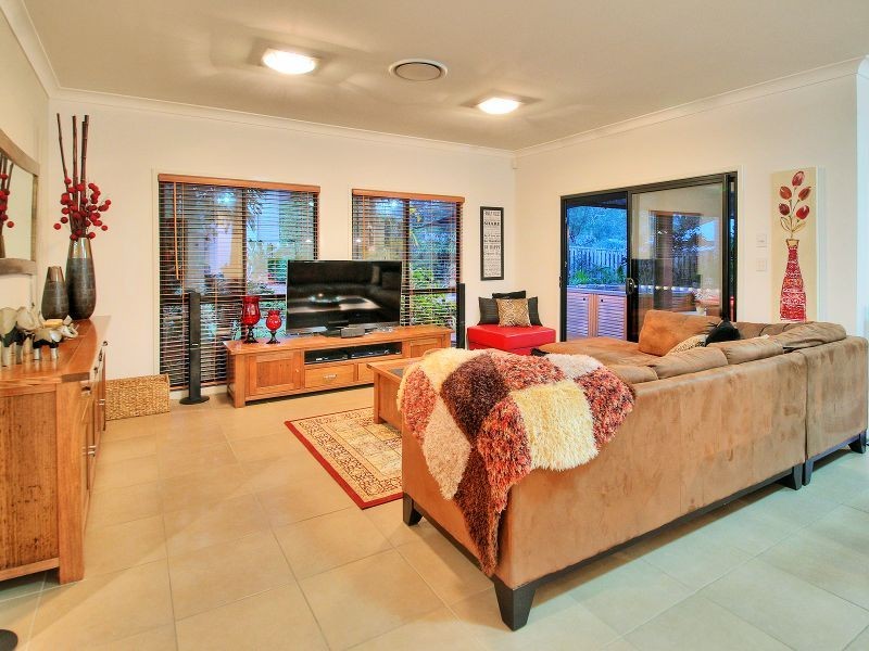 19 Elm Place, Heathwood QLD 4110