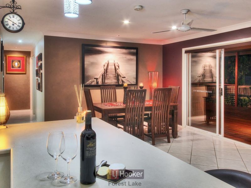 52 Atherton Circuit, Forest Lake QLD 4078