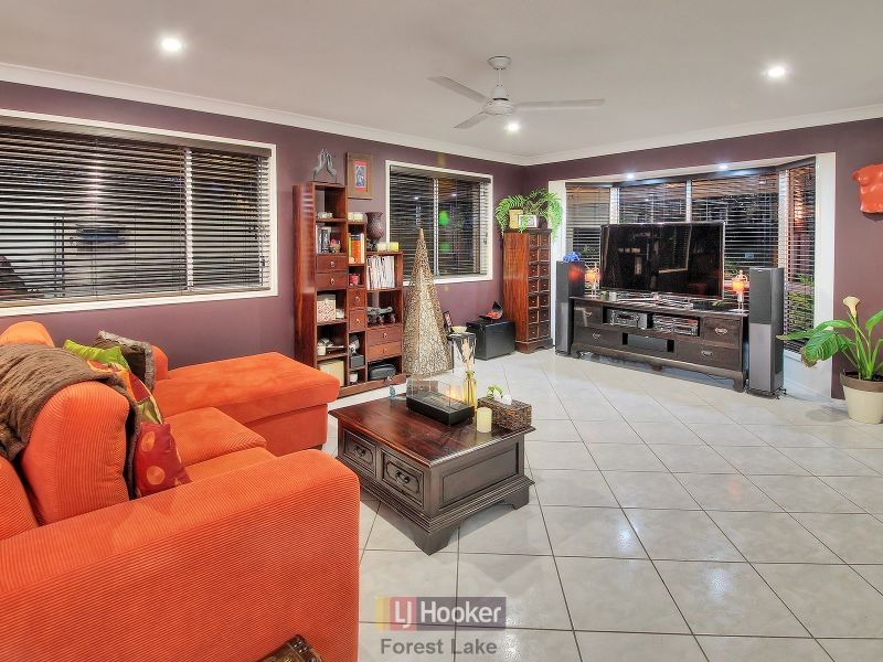 52 Atherton Circuit, Forest Lake QLD 4078