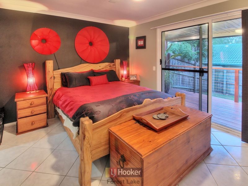 52 Atherton Circuit, Forest Lake QLD 4078