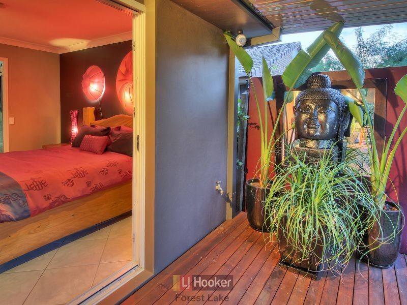 52 Atherton Circuit, Forest Lake QLD 4078