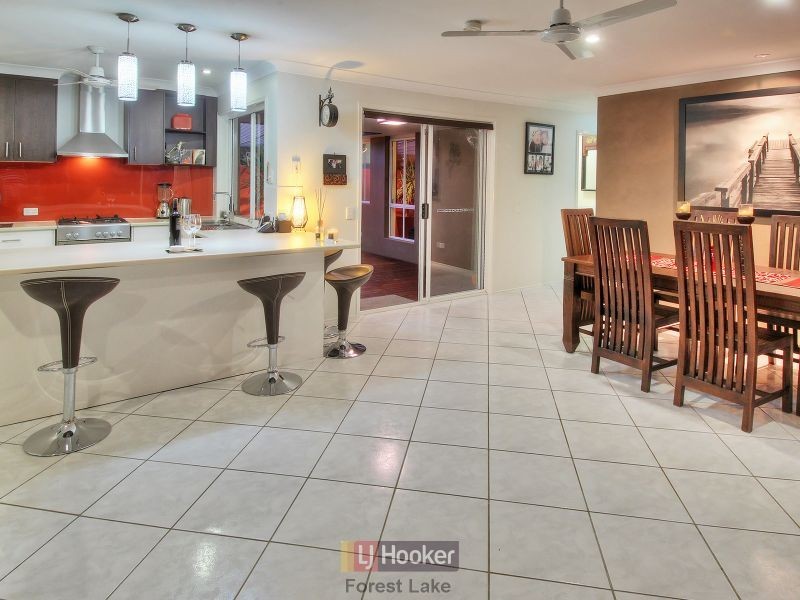 52 Atherton Circuit, Forest Lake QLD 4078