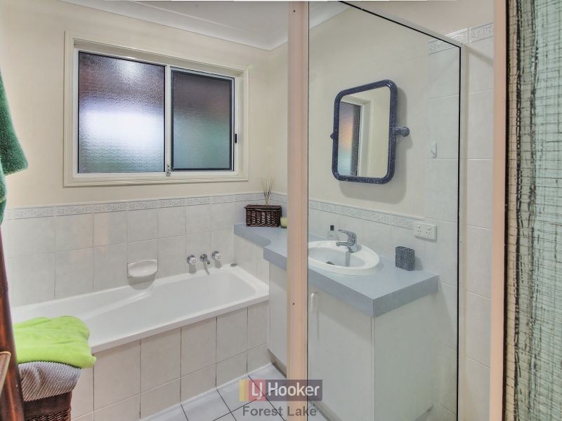 52 Atherton Circuit, Forest Lake QLD 4078