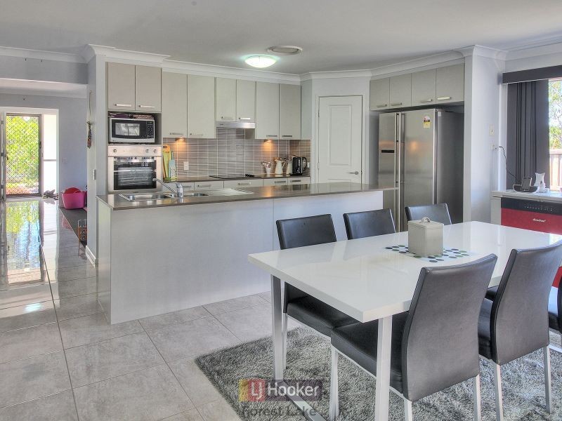 36 Armisfield Street, Doolandella QLD 4077