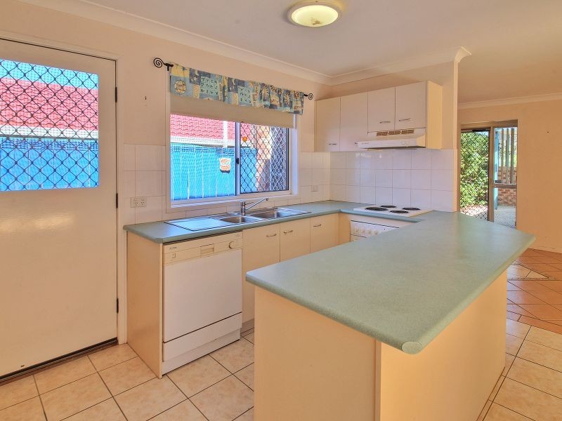 3 Heath Street, Forest Lake QLD 4078