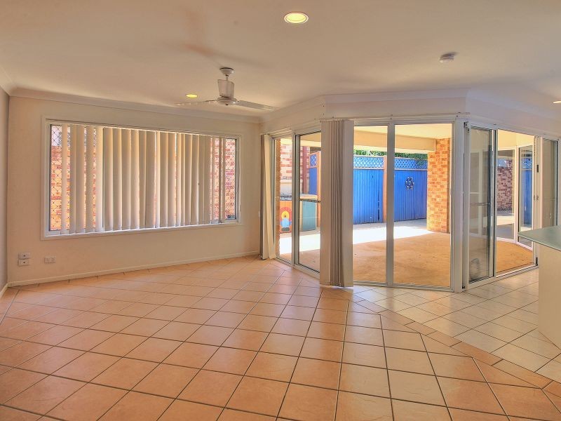 3 Heath Street, Forest Lake QLD 4078