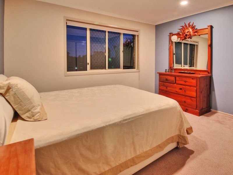 18 Sarabah Place, Forest Lake QLD 4078