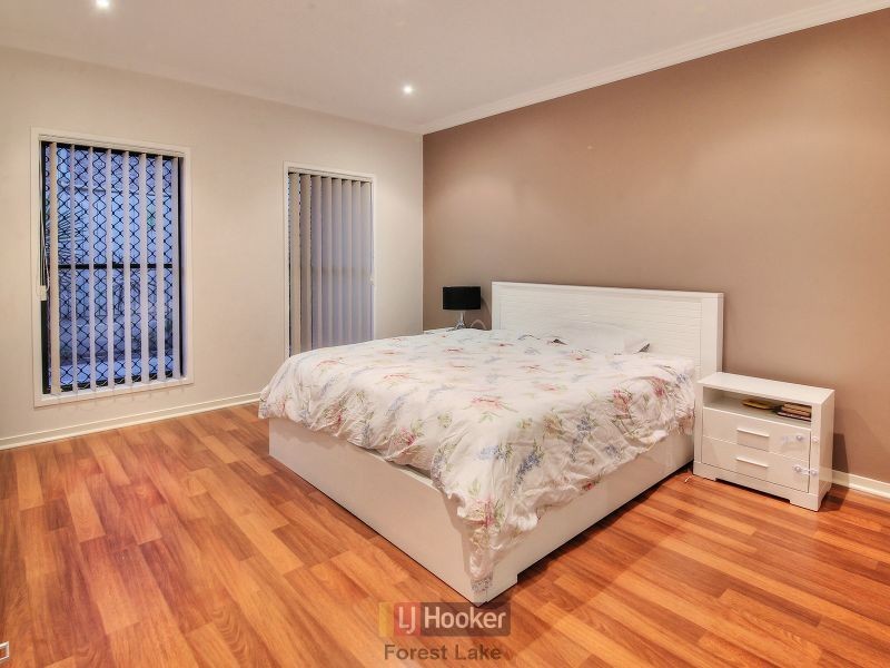 53 Degas Street, Forest Lake QLD 4078