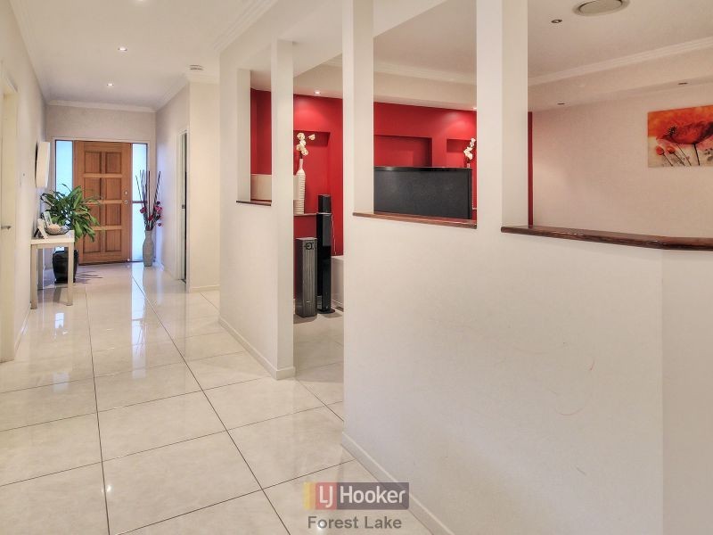 53 Degas Street, Forest Lake QLD 4078